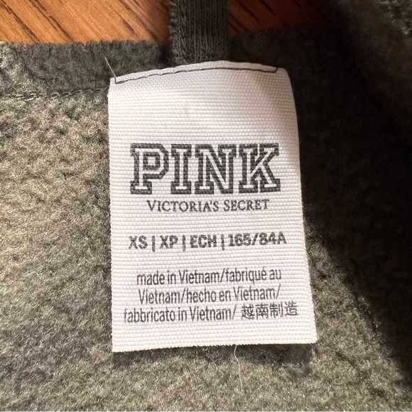 ⭐️ PINK Victoria’s Secret Open Back Sweatshirt size XS - Picture 7 of 13
